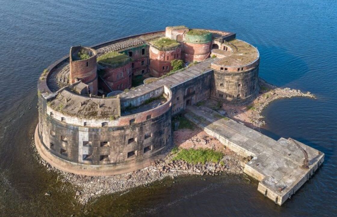 Экскурсия по фортам и маякам Кронштадта — 